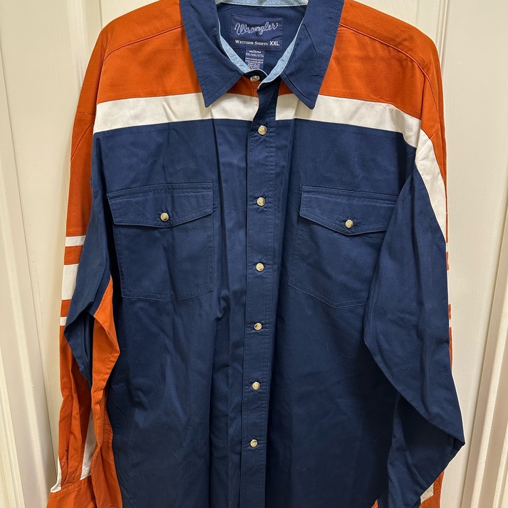 Wrangler Colorblock Western Shirt in Navy and Orange
